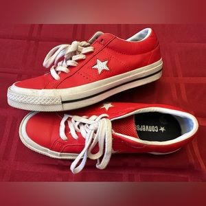 Converse Chick Taylors red leather